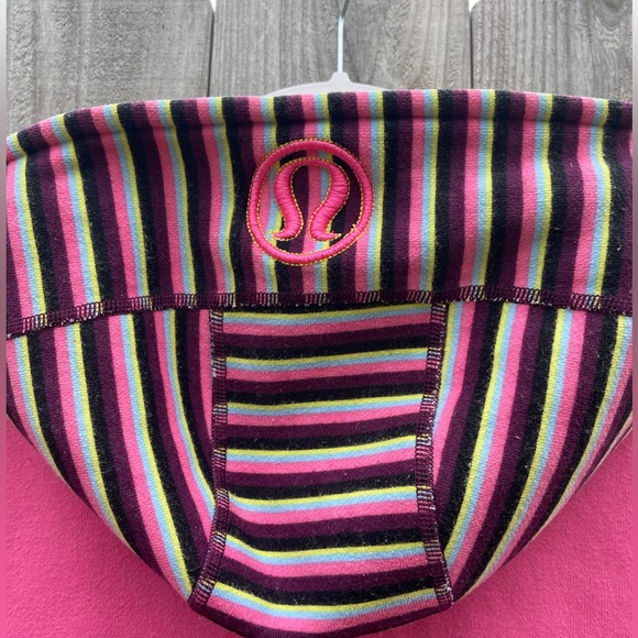 Lululemon Scuba Afterglow Split Pea Striped Sleeve Full Zip Hoodie Jacket - Picture 6 of 9